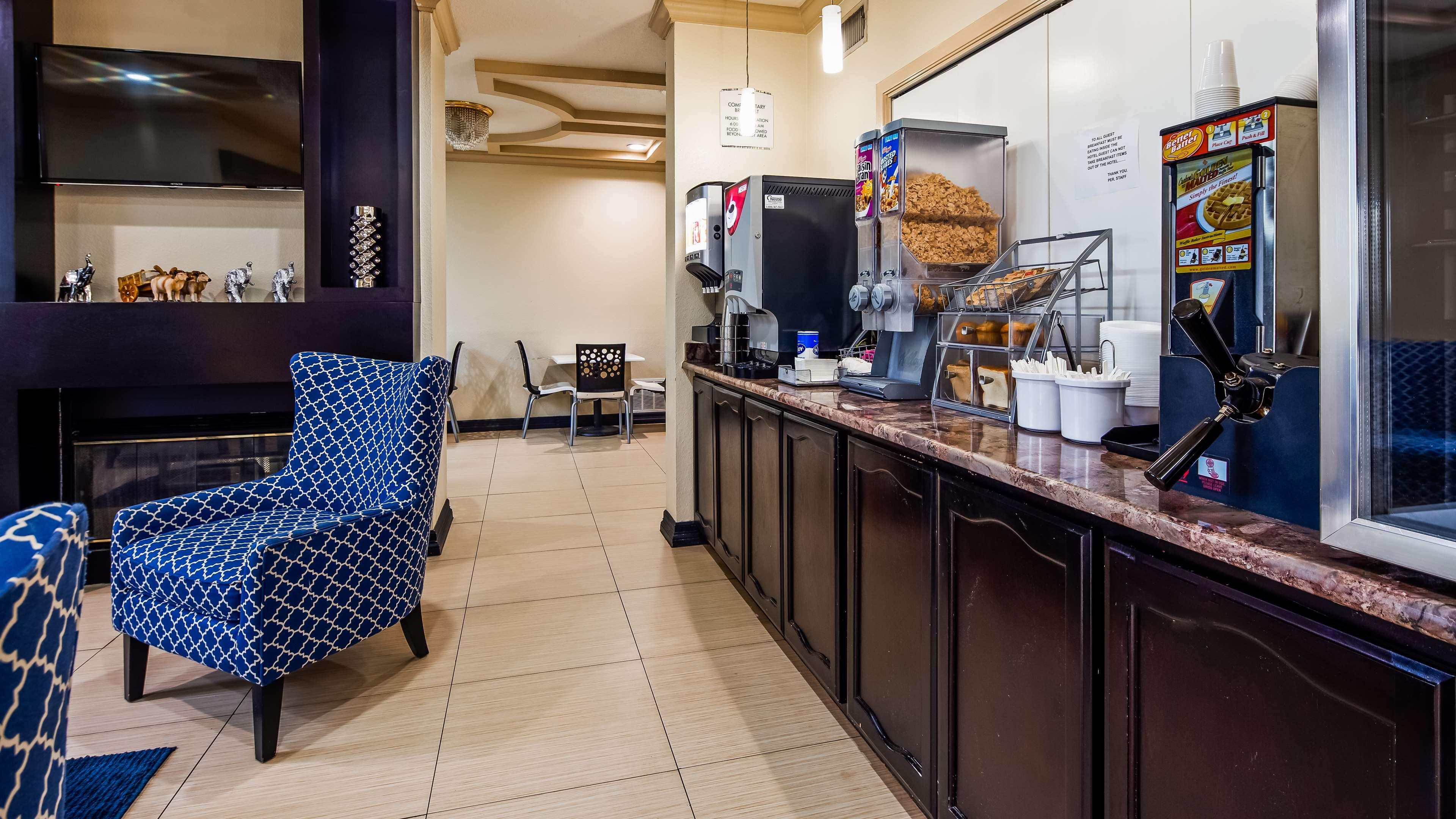 Best Western Plus Leamington Hotel & Conference Centre Экстерьер фото