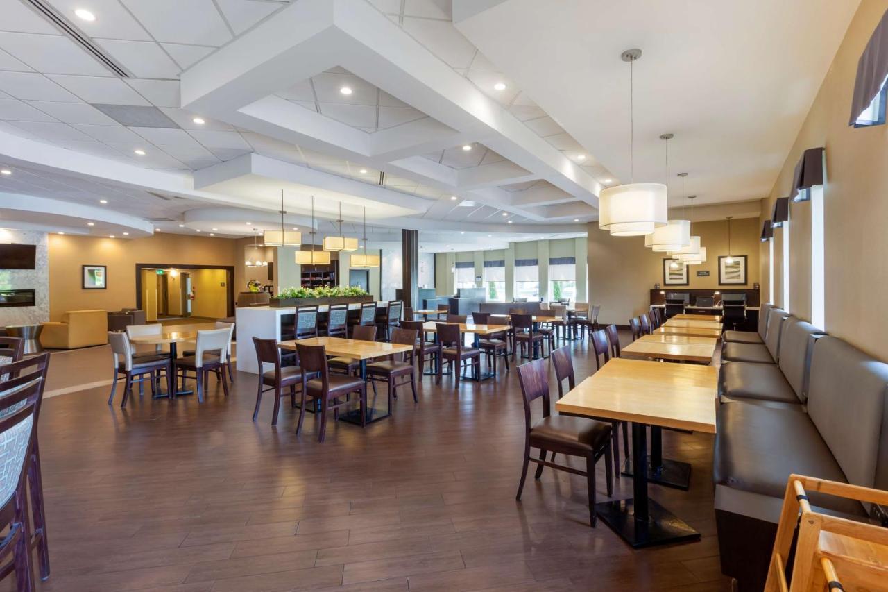 Best Western Plus Leamington Hotel & Conference Centre Экстерьер фото
