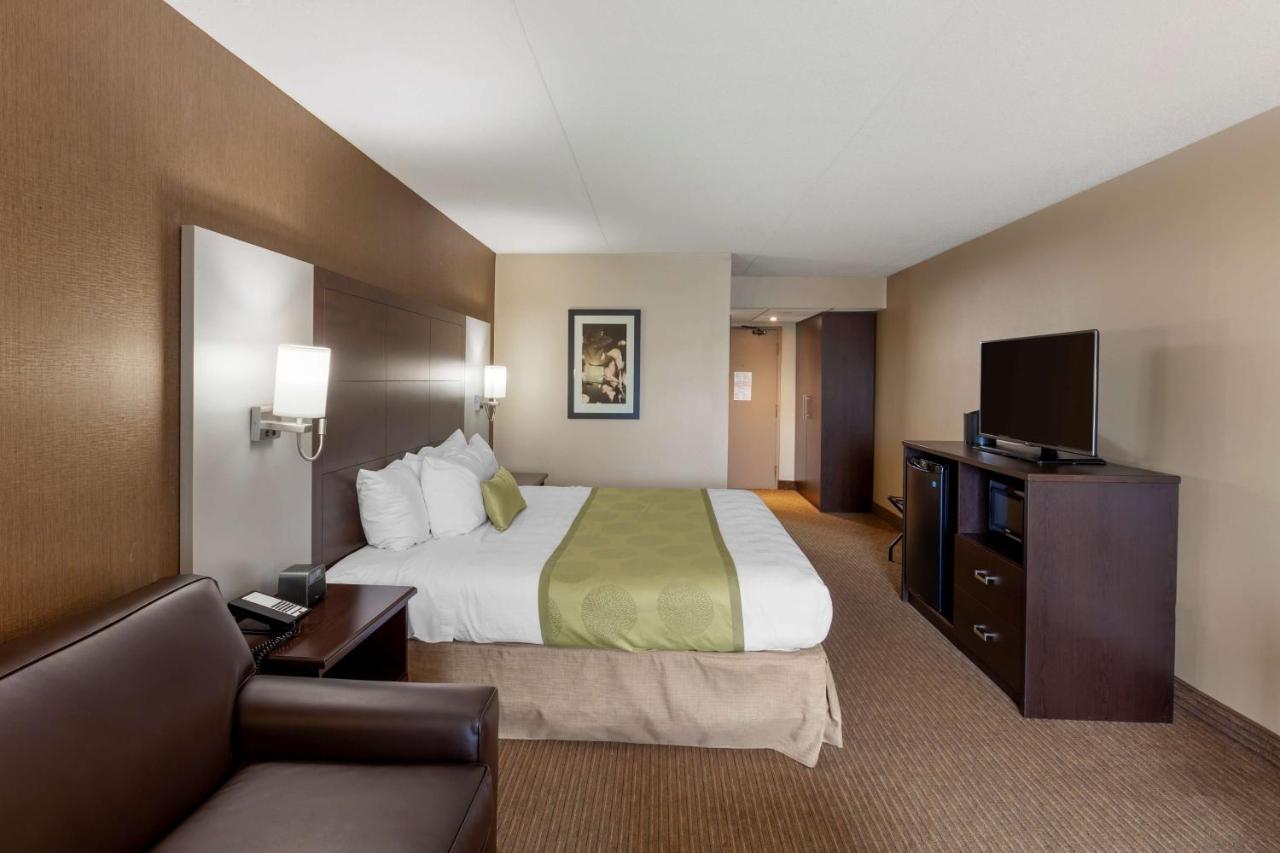 Best Western Plus Leamington Hotel & Conference Centre Экстерьер фото